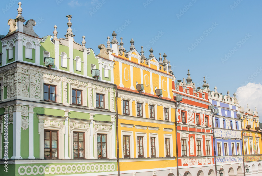 the square of zamosc with colorful houses