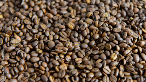roasted coffee beans close-up