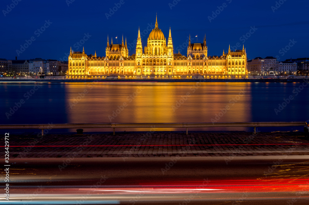 long exposure picture of Hungarian Parliament in Budapest with D