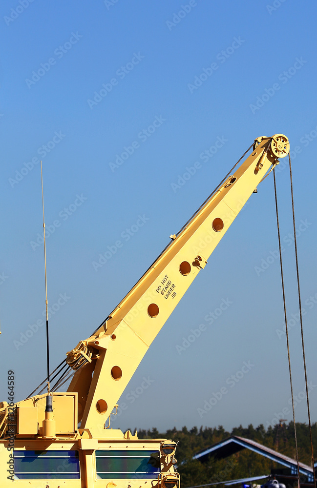 Working boom with rope suspension