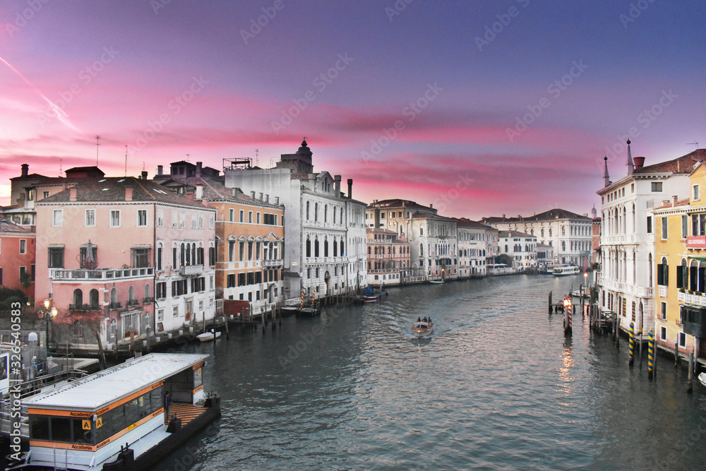 Obraz premium Photo taken from Ponte della Accademia, Venice