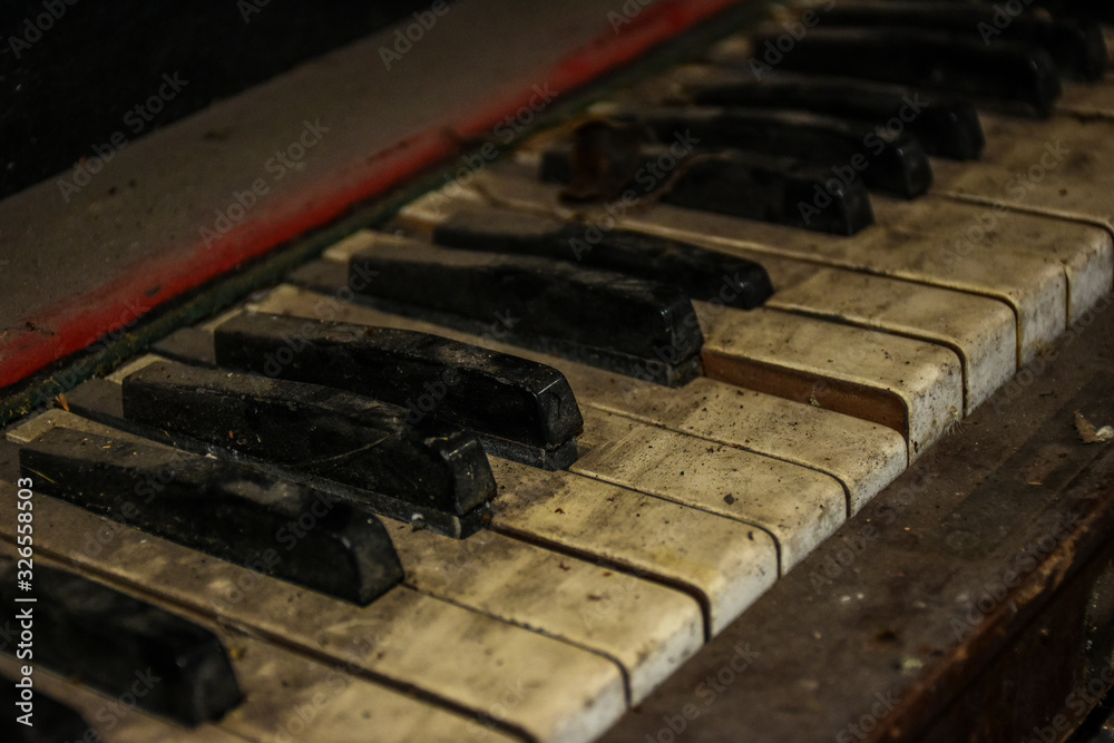 musical piano