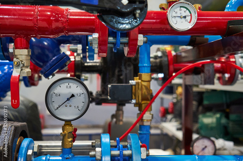 Picture of the part of the automatic fire extinguishing system. Working pressure gauge.