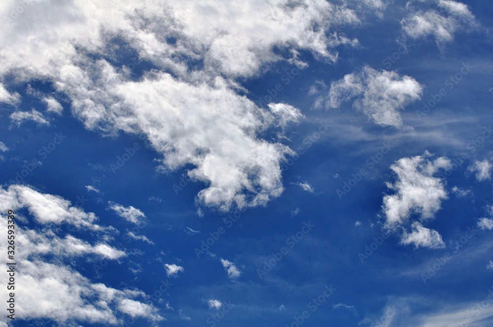 Obraz premium Beautiful sky and beautiful clouds. 