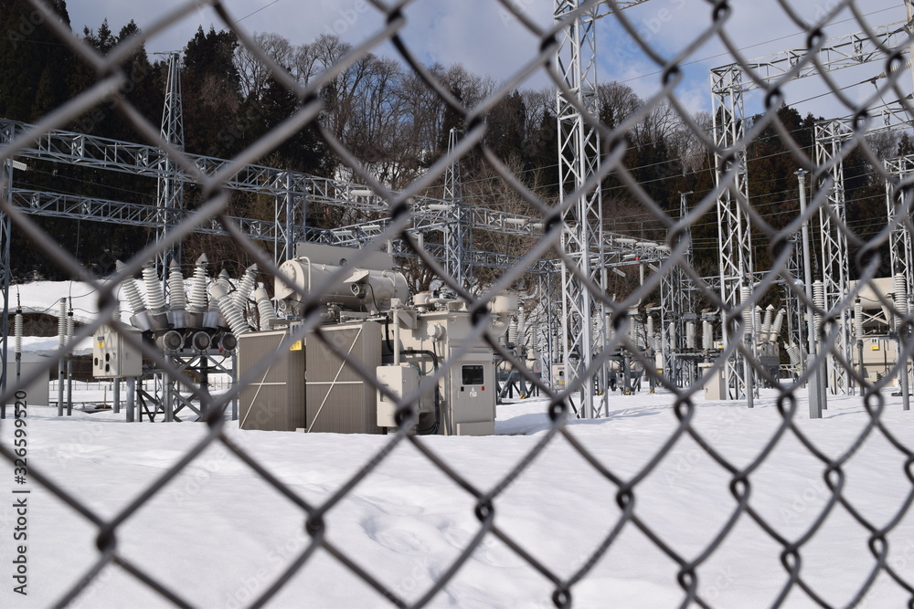 Obraz premium 屋外変電設備