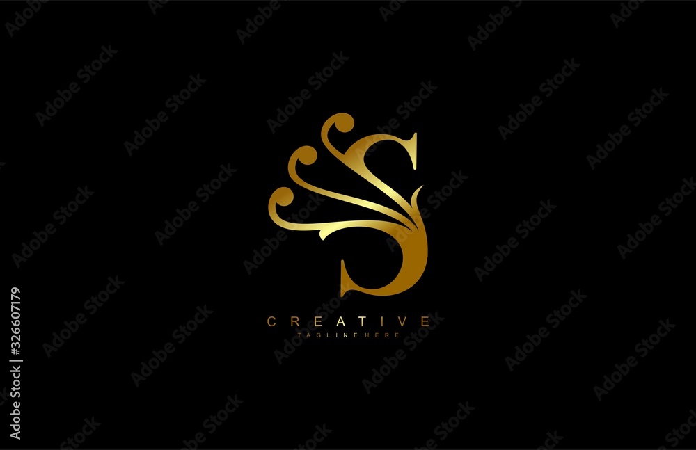 Fototapeta premium S Linked Abstract Flourish Gold Color Monogram Shape Vector Logo