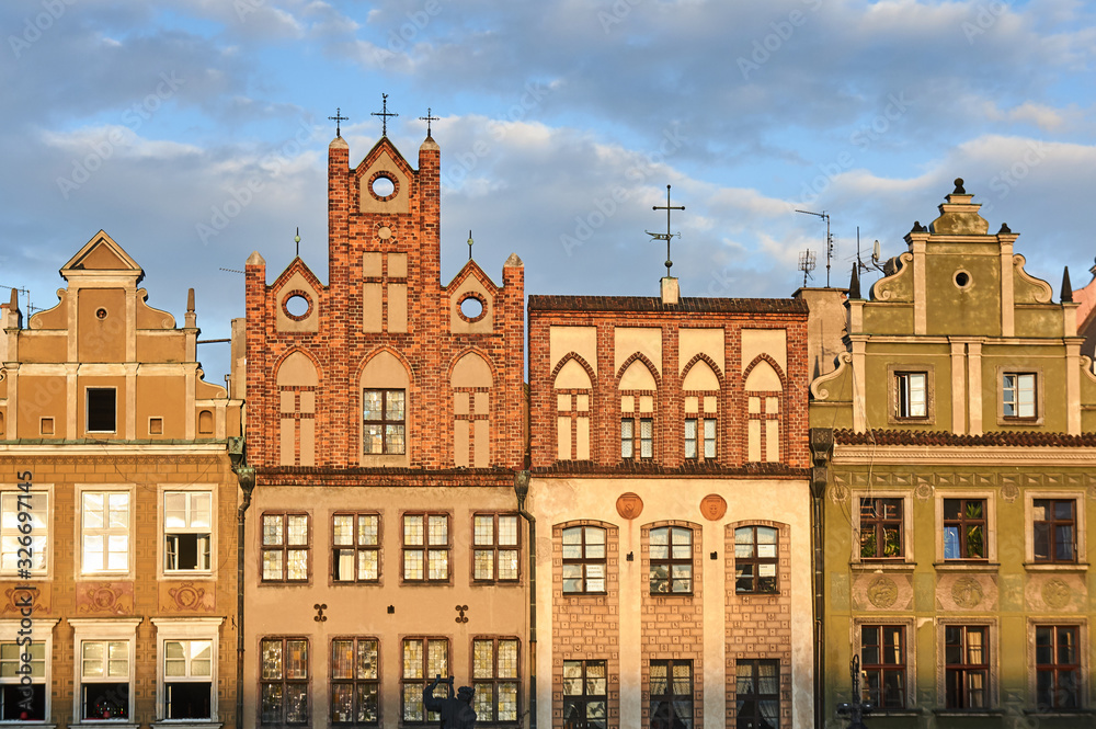 Fototapeta premium Facades of historic tenement houses on the market square in Poznan, Poland.