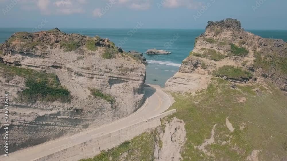 Breathtaking aerial video of a cinematic wonderland of Alapad Rock