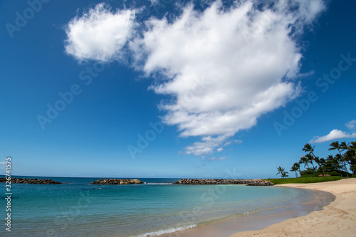 Fototapeta Naklejka Na Ścianę i Meble -  Koolina beach in Oahu Hawaii