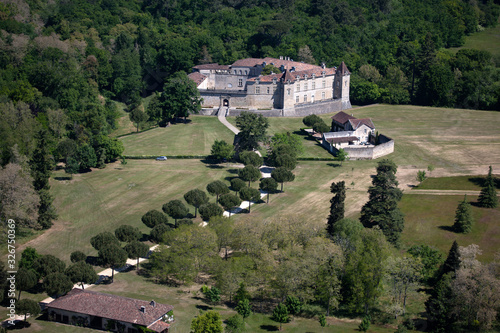 Château Cazeneuve photo