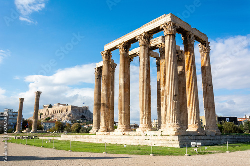 Plakat Ruins of the Temple of Olympian Zeus in Athens, Greece