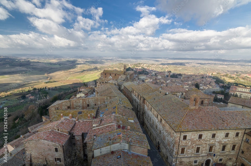 Obraz premium Panorama of Montepulciano seen from above