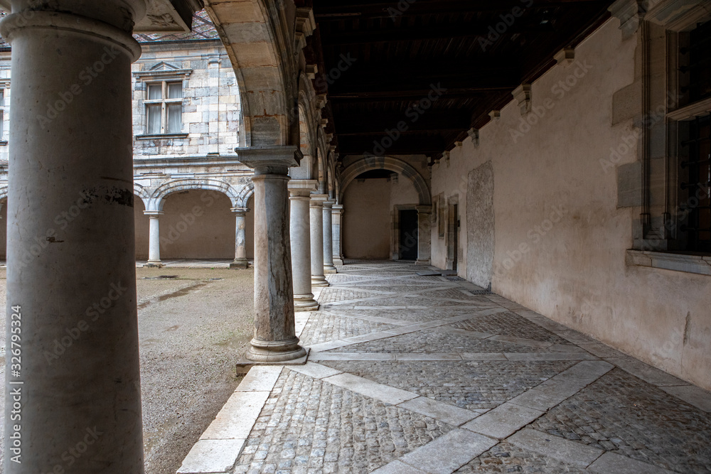 Palais Granvelle, Besançon