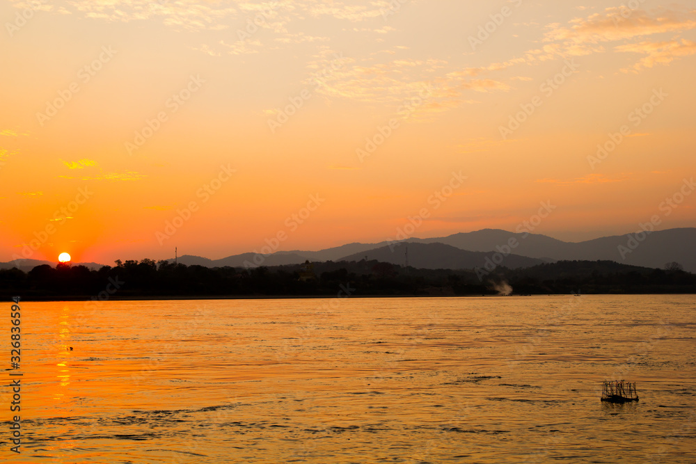 sunset view at Mekong river 