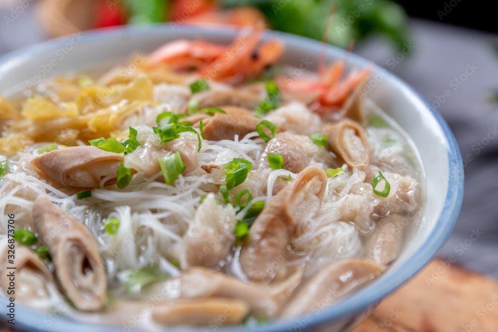 Rice noodle soup with many delicious ingredients