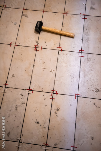 Ceramic tiles and tools for tiler photo