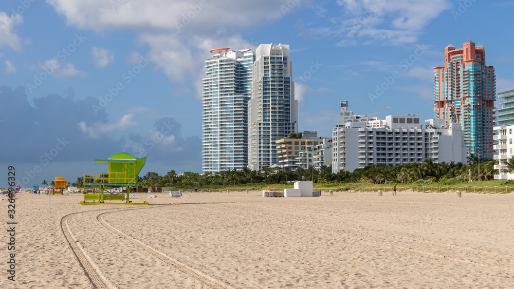 Fototapeta premium South bay Beach in Miami Beach Florida