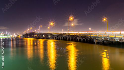 Night shot of MacArthur Causeway Bridge in Miami Beach Florida © PIKSL