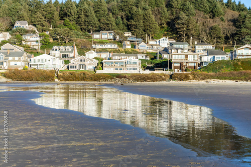 Cannon Beach Waterfront Homes 3