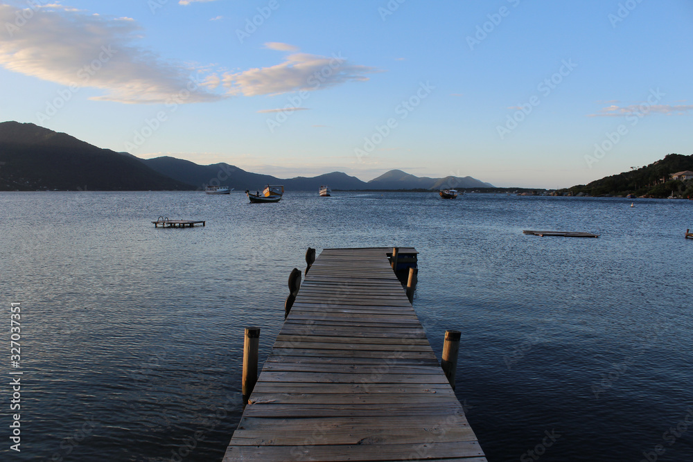 Fototapeta premium pier in the sunset