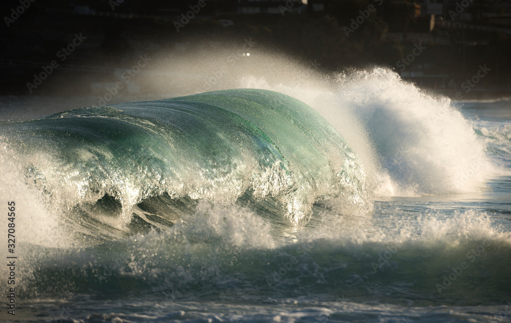 Fototapeta premium Waves at sunset, Sydney, Australia