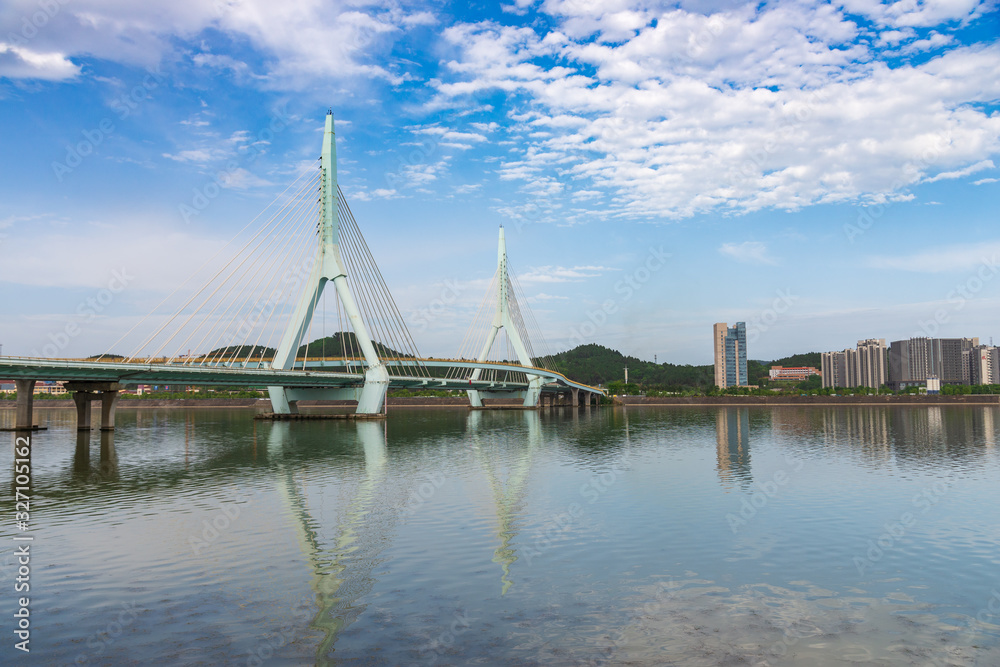 Obraz premium modern bridge with blue sky