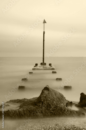 Low tide B&W