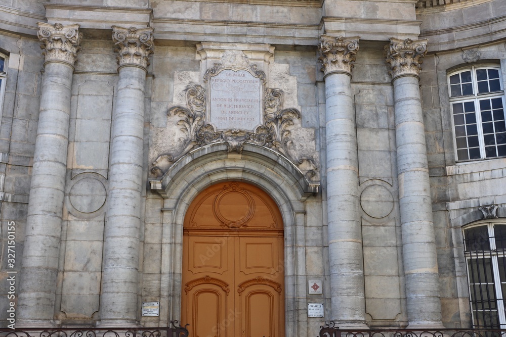 Chapelle Notre Dame du refuge vue de l'extérieur construite en 1739 - ville de Besançon - Département du Doubs - Région Bourgogne Franche Comté - France