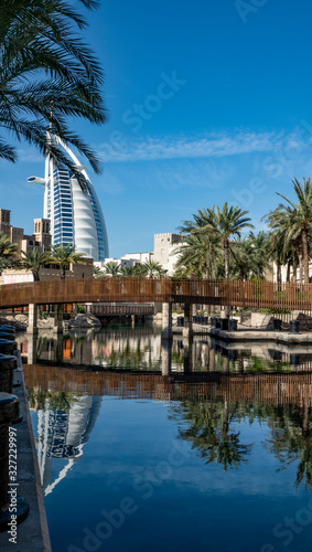 landscape, panorama, nature, clear, day, blue, sky, white, clouds, Sunny, light, palm trees, trees, buildings, buildings, canal, emerald, water, surface, water, reflections, wooden, bridge, architectu © Наталья Меркулова
