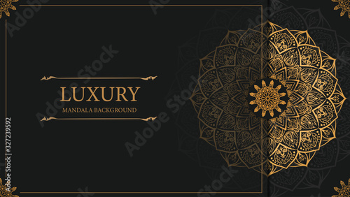 Luxury mandala background with golden arabesque pattern arabic islamic design