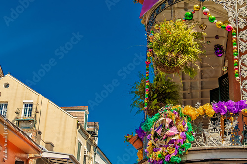 Fototapeta Naklejka Na Ścianę i Meble -  Mardi Gras on Buildings in New Orleans