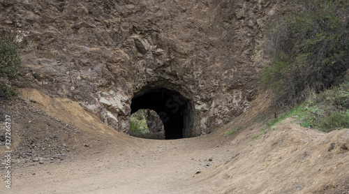 Obraz na plátně Bronson Caves Griffith Park California