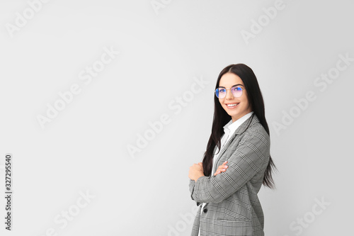 Beautiful young businesswom...