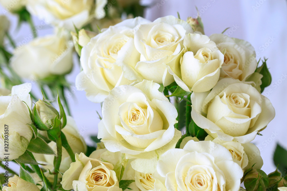 Big bouquet of yellow roses.