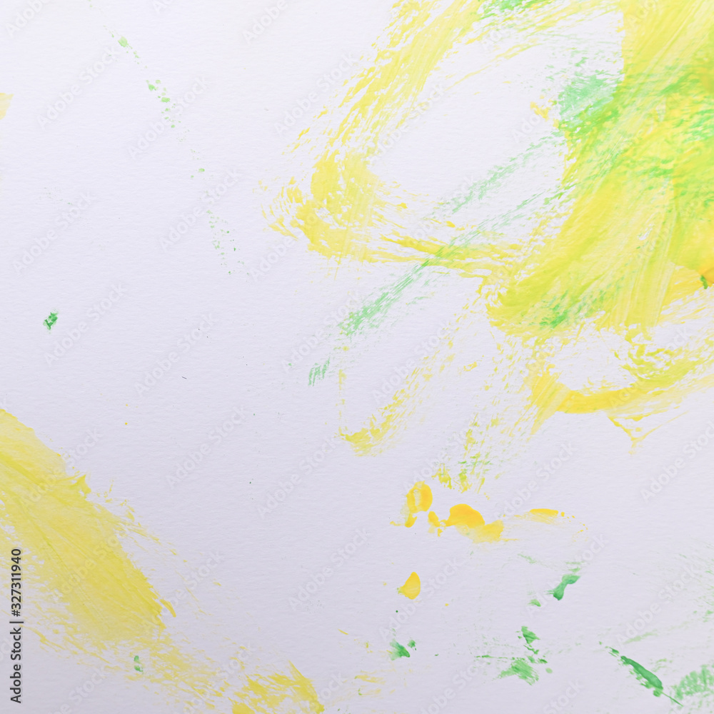 Obraz premium abstract image green and yellow watercolor paint on white paper background
