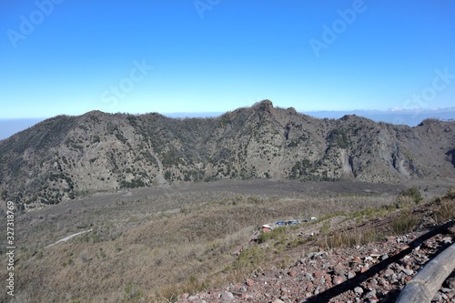 Vesuvio – Panorama dal sentiero del Gran Cono photo