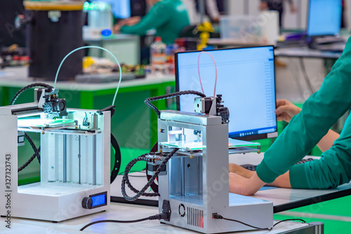 3d printers are on the tabl...