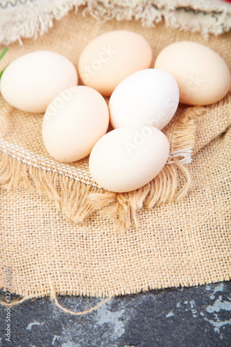 A pile of fresh raw eggs