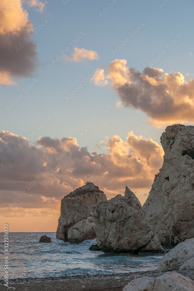 Sonnenuntergang am Petra tou Romiou, Zypern