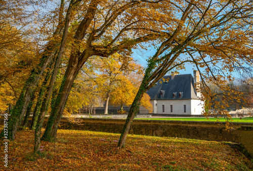  The Loire Valley, castles, landscapes and nature © giumas