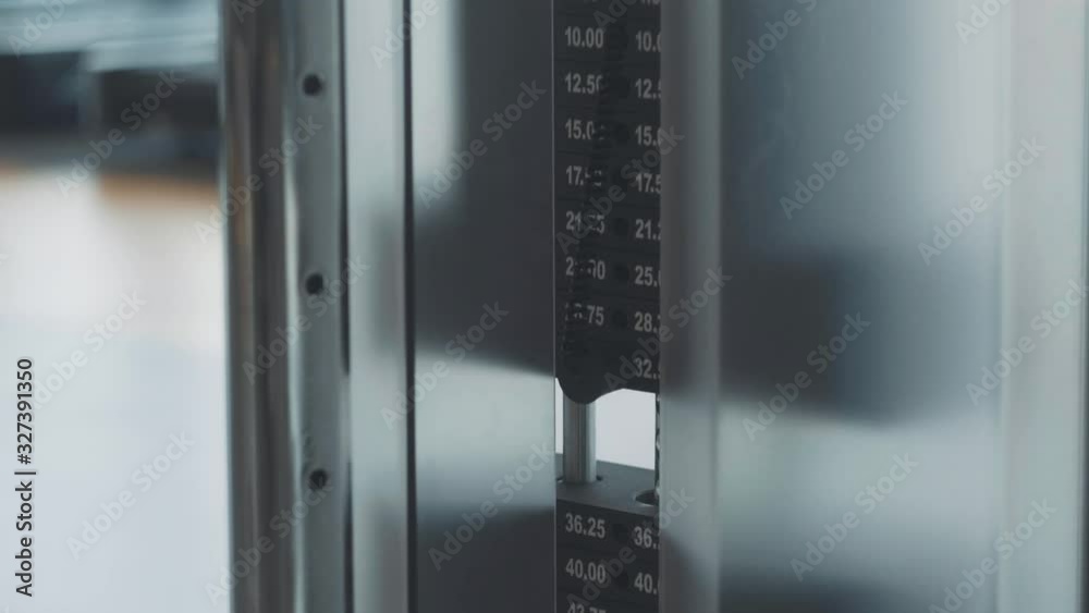 the load from the sports simulator is lifted while the athlete is working the load from the sports simulator is lifted while the athlete is working