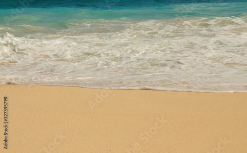 Fényképezés Waves wash ashore