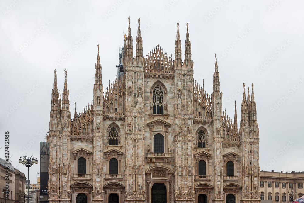 Duomo di Milano under rain
