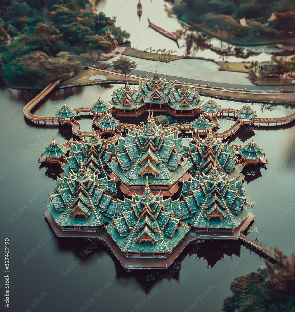 Obraz premium Ancient City temples, Muang Boran in Bangkok Thailand