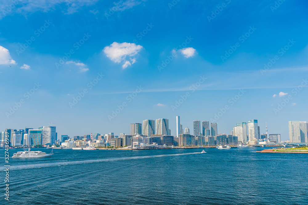 東京の高層マンション群