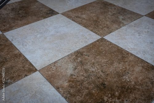 Ceramic tiles flooring - te...
