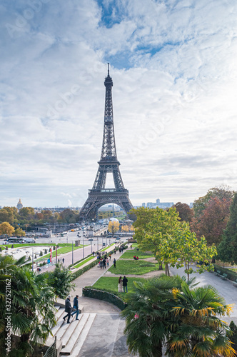 eiffel tower in paris photo