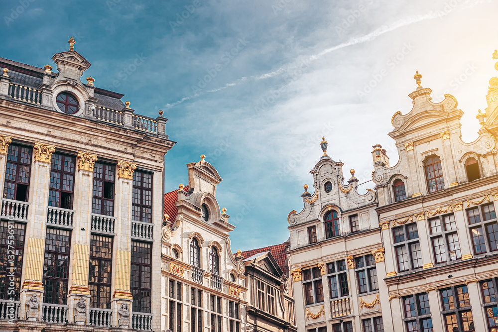 Obraz premium Ancient buildings In Grand Place, Brussels, Belgium