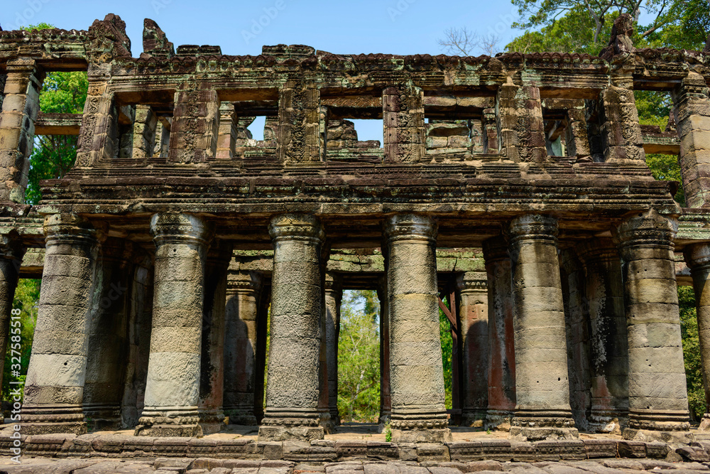 Vue latérale du temple Preah Khan dans le domaine des temples de Angkor, au Cambodge