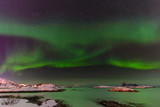 Aurora boreal en la Laponia noruega, en el círculo polar ártico. Sommaroy, Nordland en Noruega